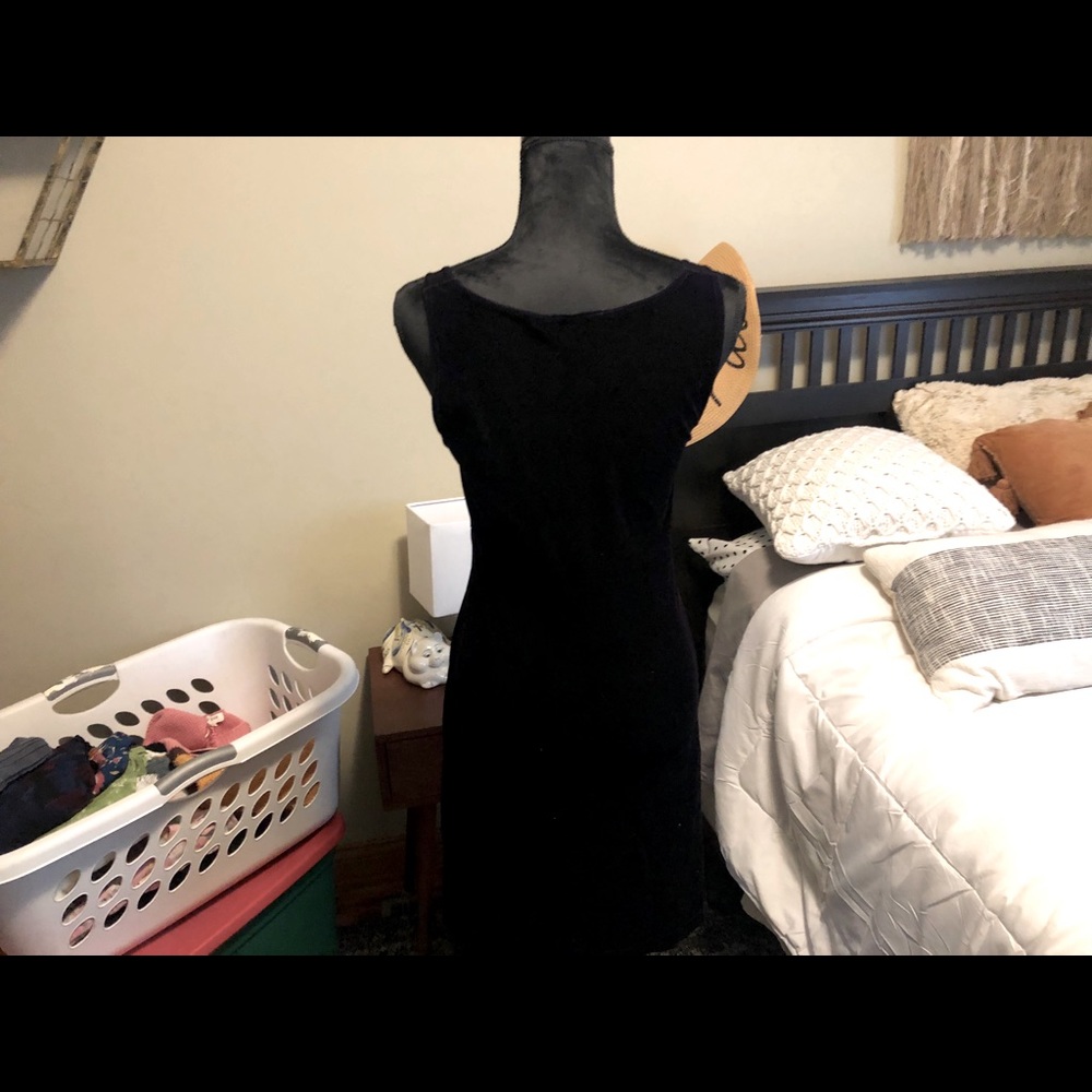 Women’s Hennes Purple velvet dress size small